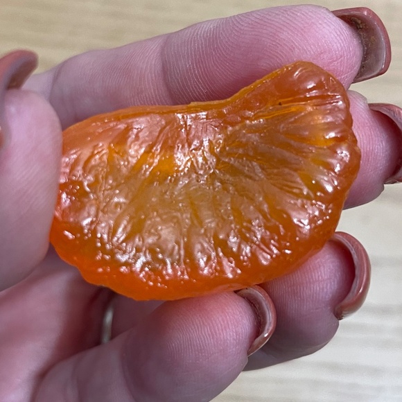 Vtg Realistic Rubber Orange Tangerine Pieces Faux Fruit Citrus Prop MCM Rare! - Picture 2 of 5